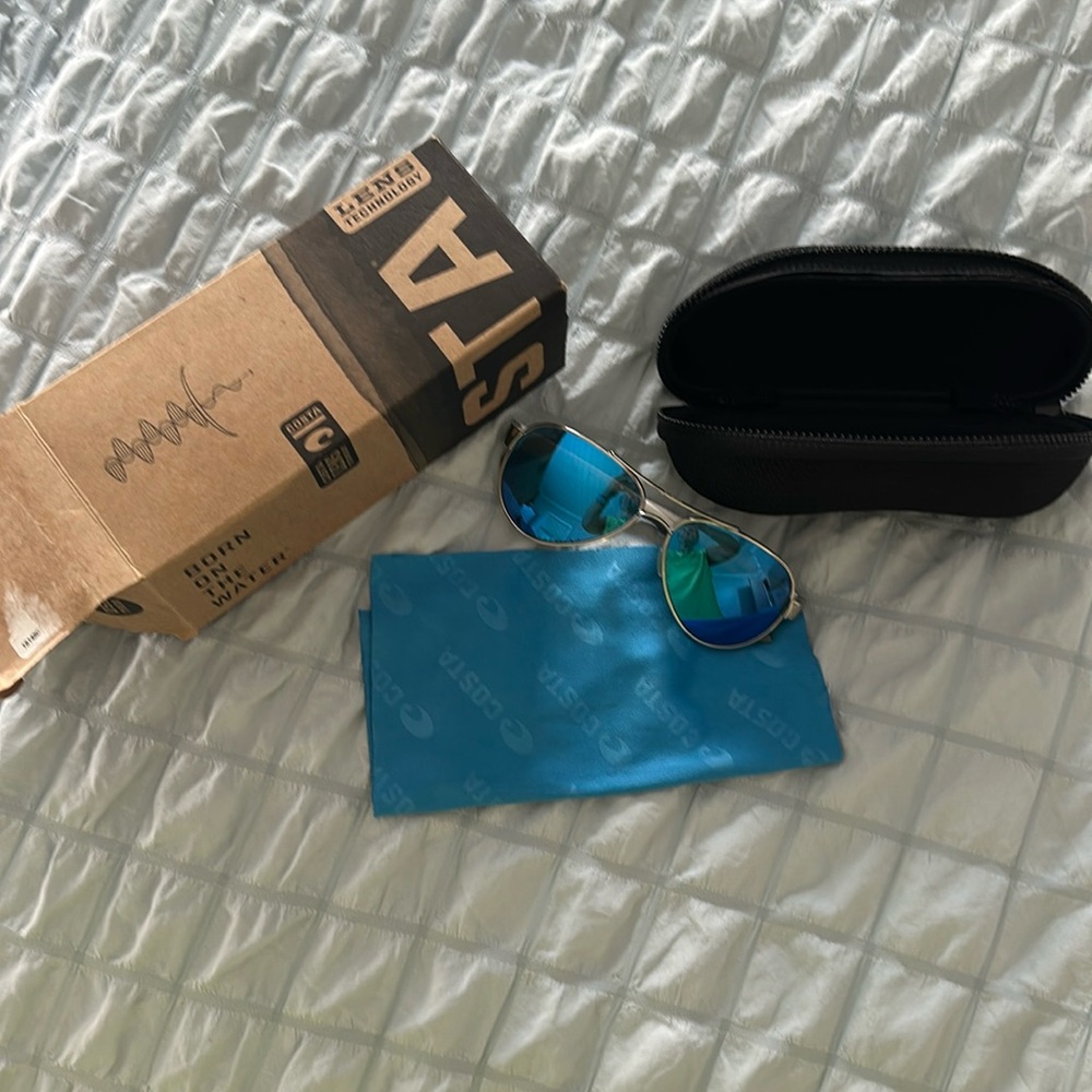 Sunglasses -Costa Brand - like new!